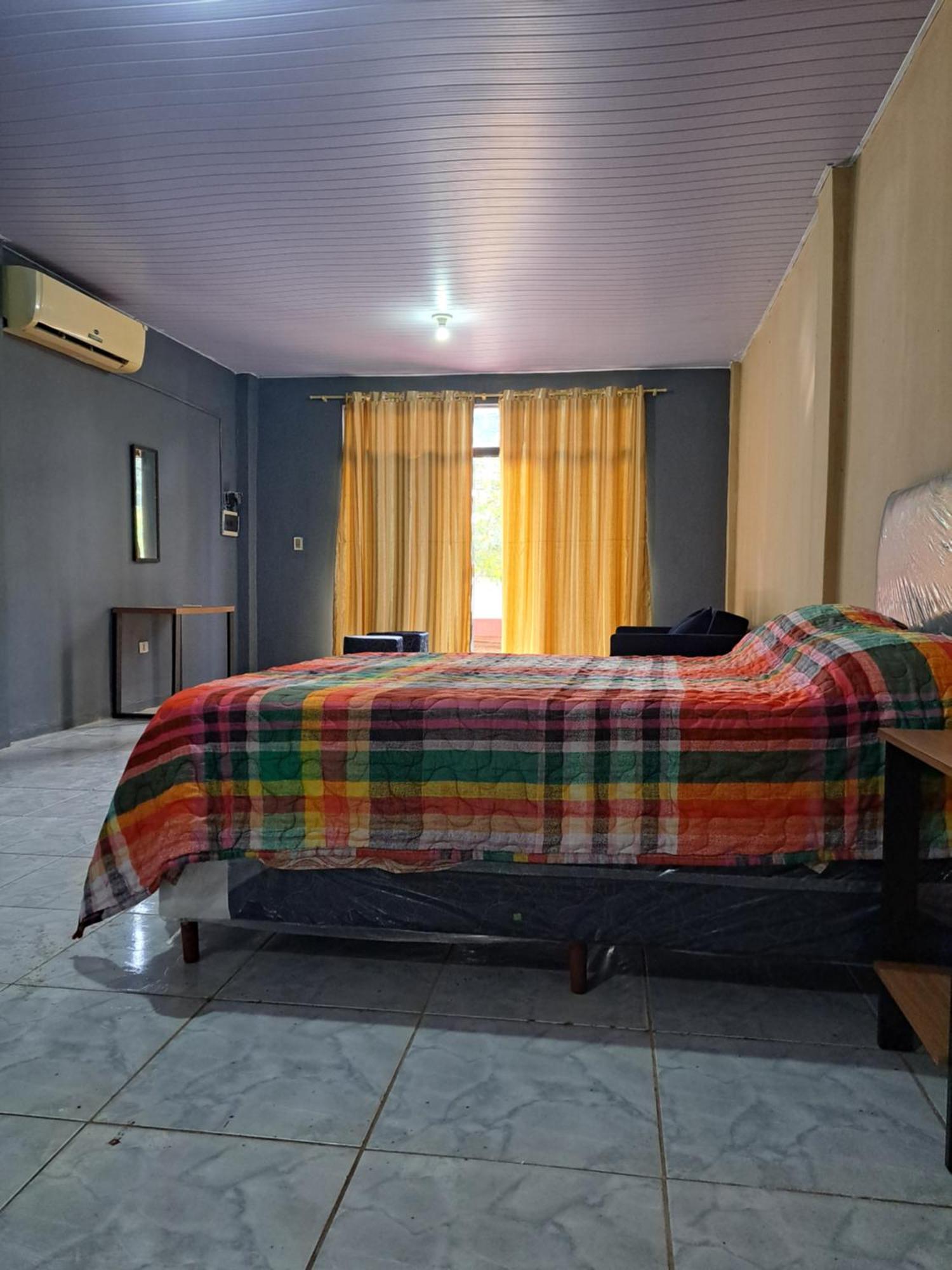 Hummingbird Hostel 시우다드델에스테 외부 사진