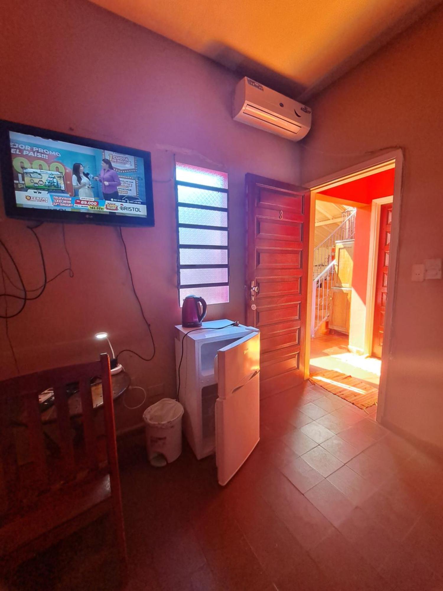 Hummingbird Hostel 시우다드델에스테 외부 사진