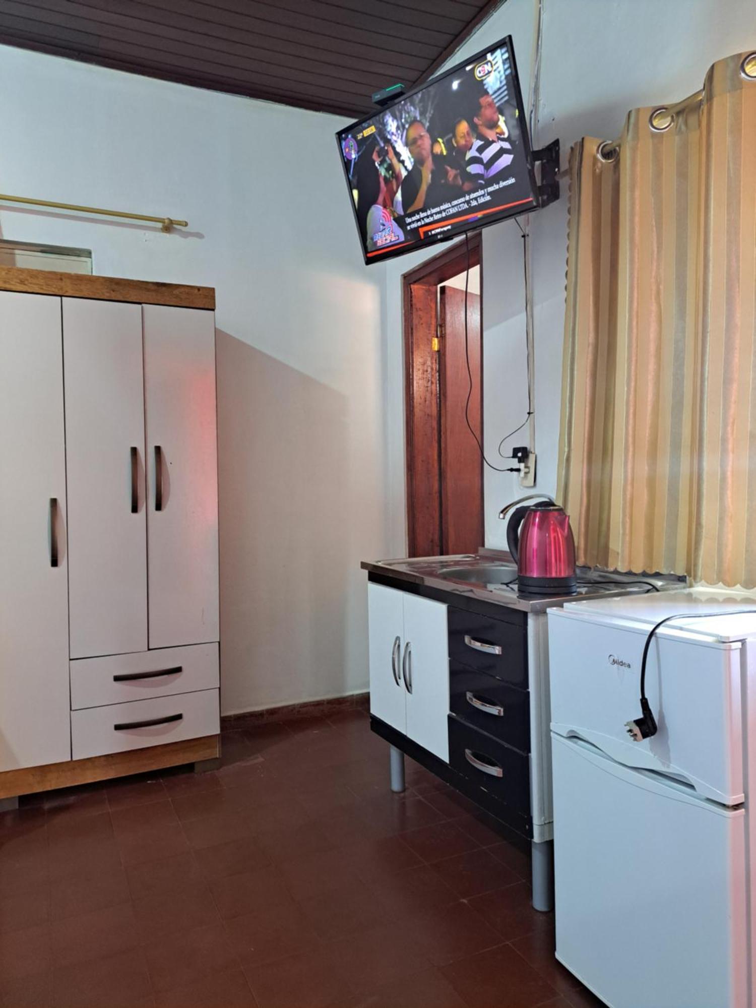 Hummingbird Hostel 시우다드델에스테 외부 사진