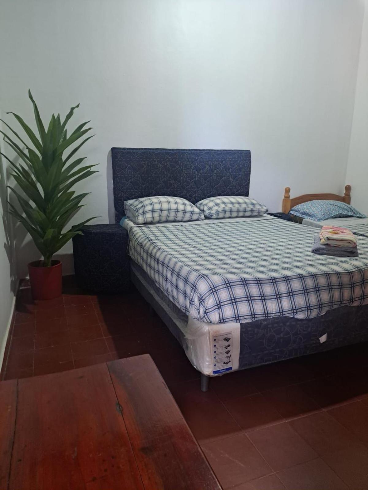 Hummingbird Hostel 시우다드델에스테 외부 사진